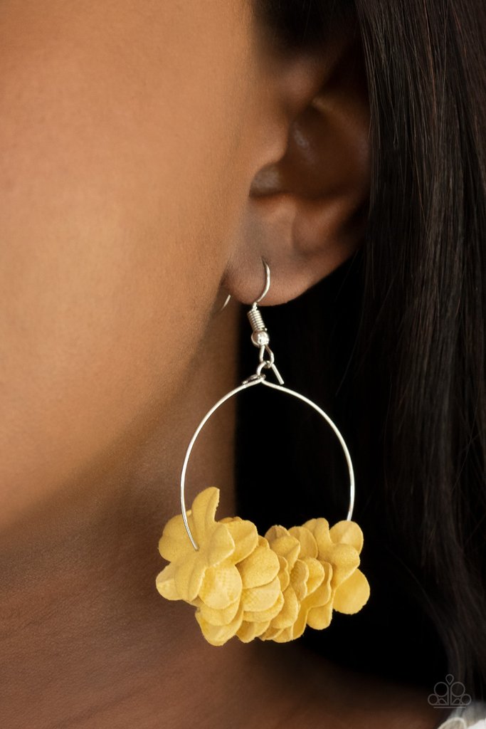 Flirty Florets-Yellow Earring