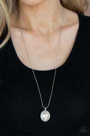 Instant Icon - White Necklace