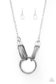Lip Sync Links - Silver Necklace