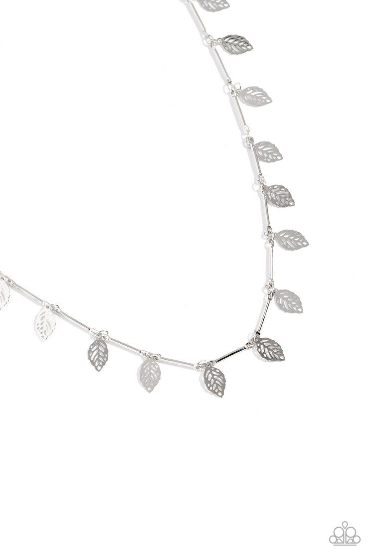 LEAF a Light On - Silver Necklace
