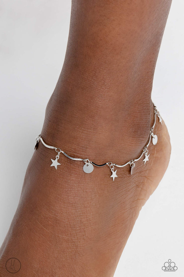 BEACH You To It - Silver Anklet