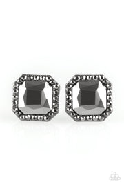 Act Your Ageless Black Post Earrings